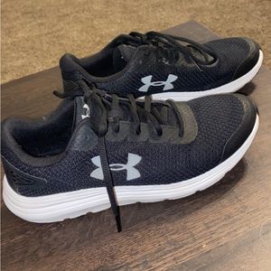 Under Armor Running Shoe Womens 8.5